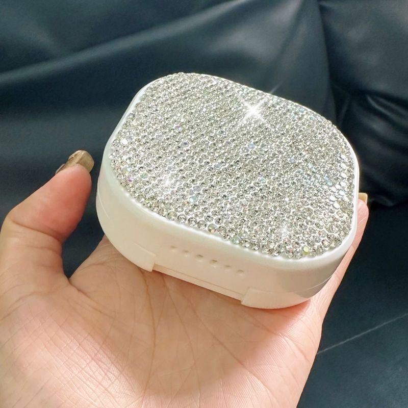 Elegant Rhinestone-Studded Retainer Case – Stylish & Compact Denture/Invisible Aligner Holder (Travel-Friendly, Dustproof)_voghion.com