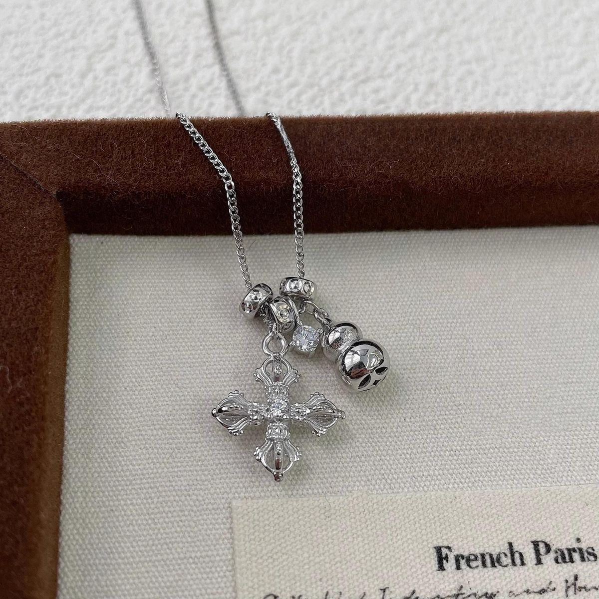 Collana con ciondolo a forma di zucca e croce, novità estiva per donna, alla moda, versatile, dolce, cool, di alta qualità, personalizzata_voghion.com