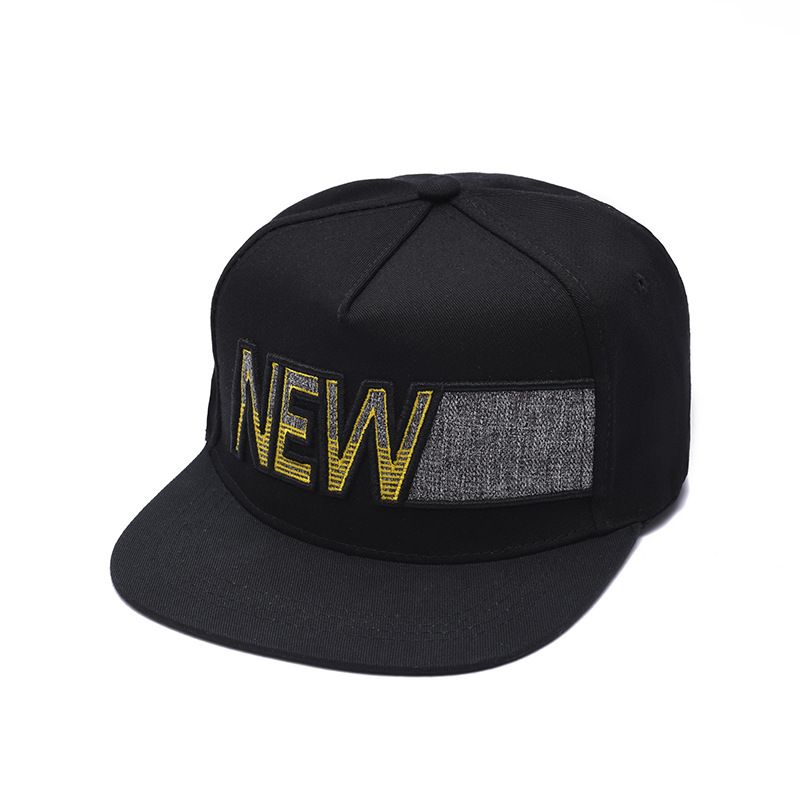 Trendy männer und frauen hip-hop street dance, personalisierte mode, flache krempe hüte, paar sport, englische buchstaben_voghion.com