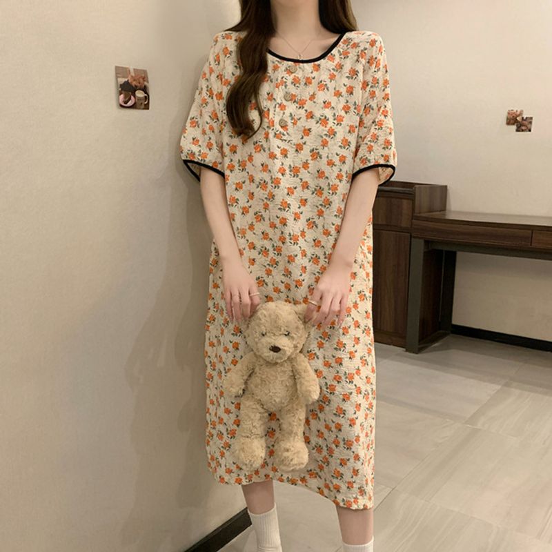 2024 Korean version summer new cloud cotton round neck short sleeved nightgown sleepwear with chest cushion for women's_voghion.com