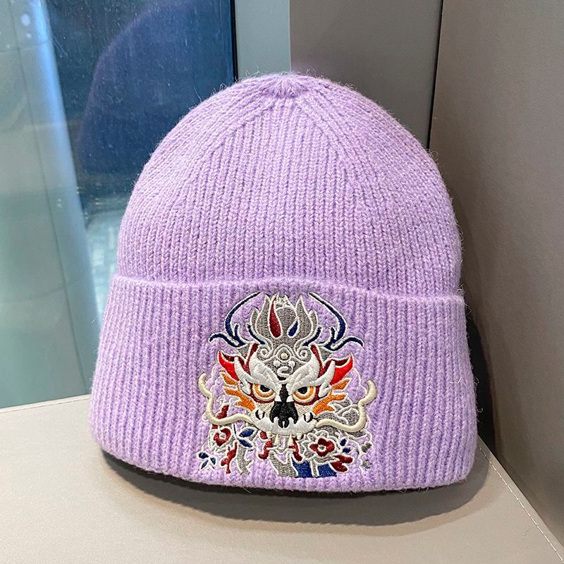 New winter knitted hat, comfortable and warm, unique pattern, fashionable design
_voghion.com