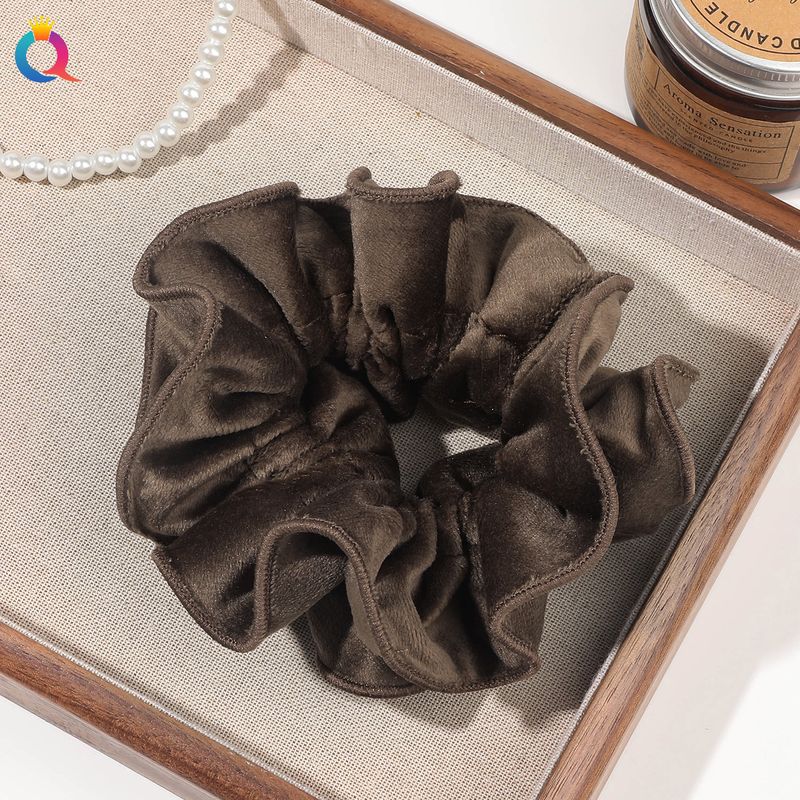 Retro Suede Scrunchies - Korean Velvet Hair Ties For Women (Elegant, Non-Slip, Gentle On Hair)_voghion.com