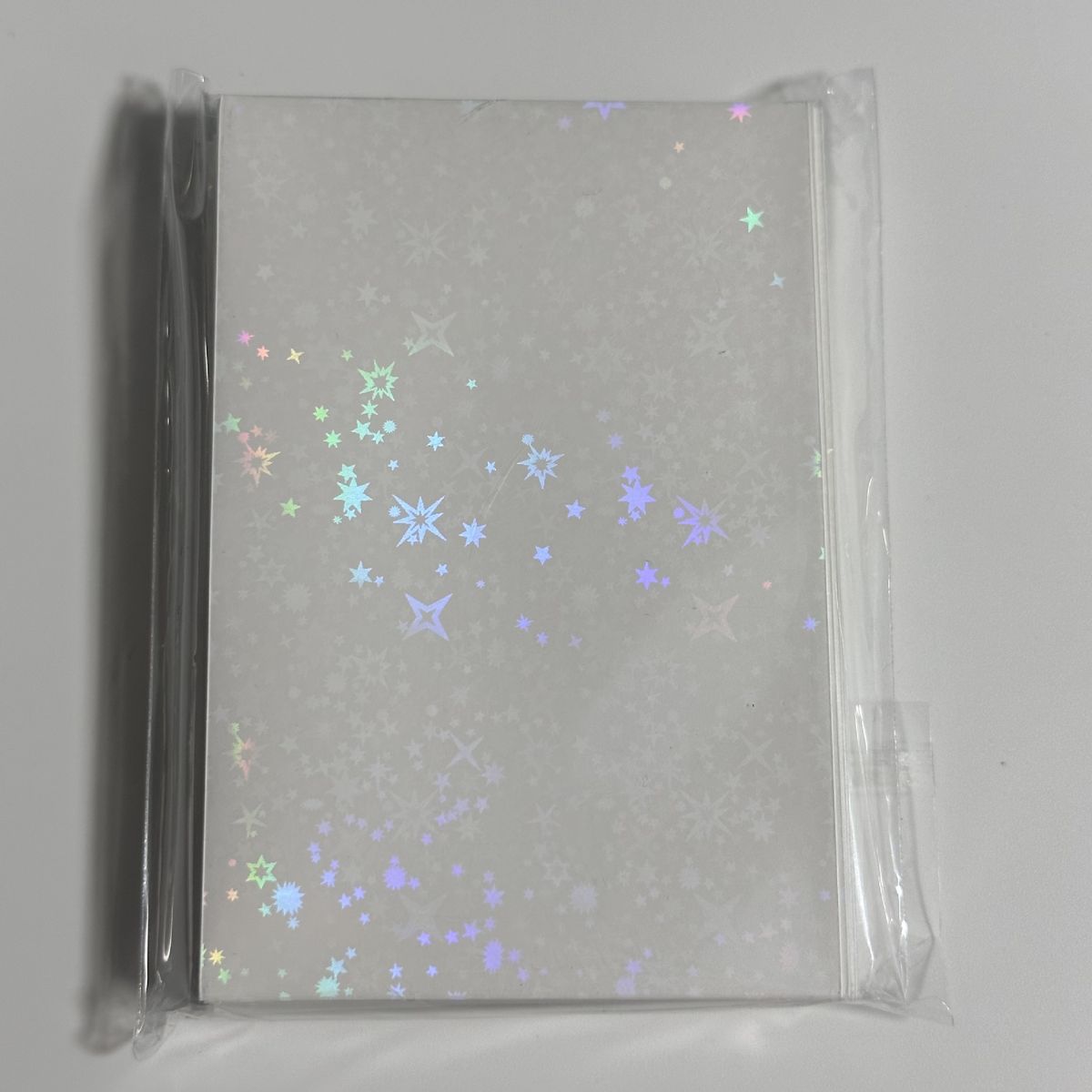 Nouveau laser star 61*91 film de carte givré à deux couches 20 Film de carte plate en soie couleur petite carte couverture de protection_voghion.com