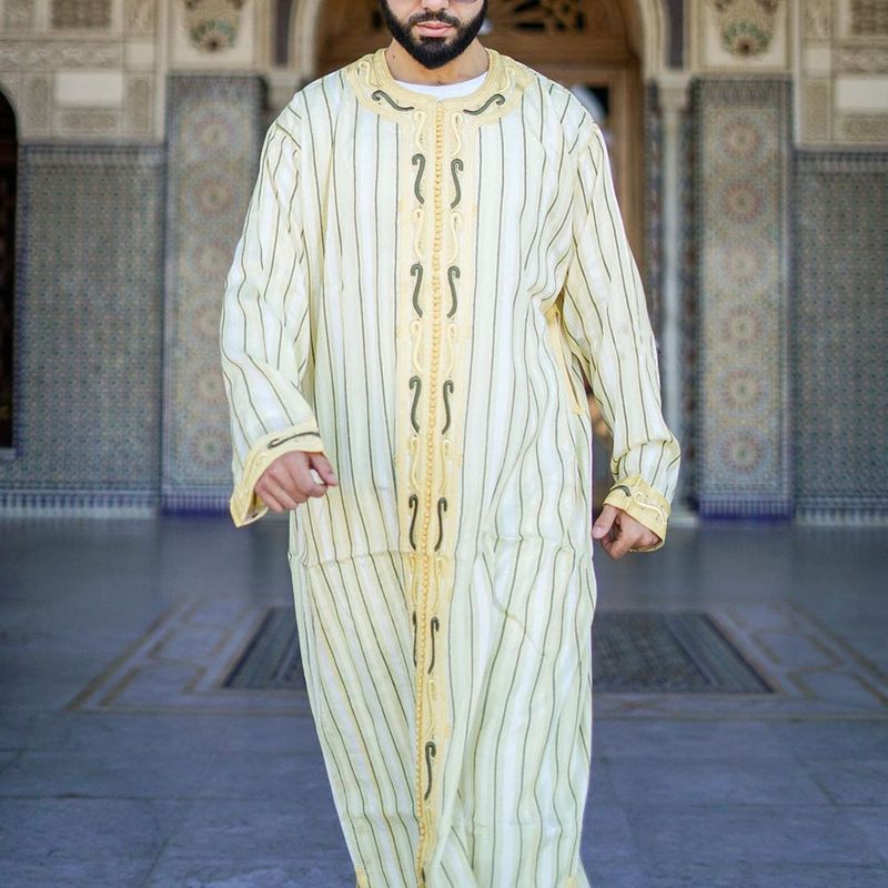 Men's Clothing Casual Youth Ordinary Yellow Embroidered Muslim Robe_voghion.com