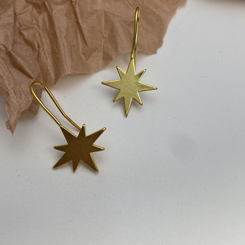 1 Pair Simple Style Star Flower Copper Earrings_voghion.com