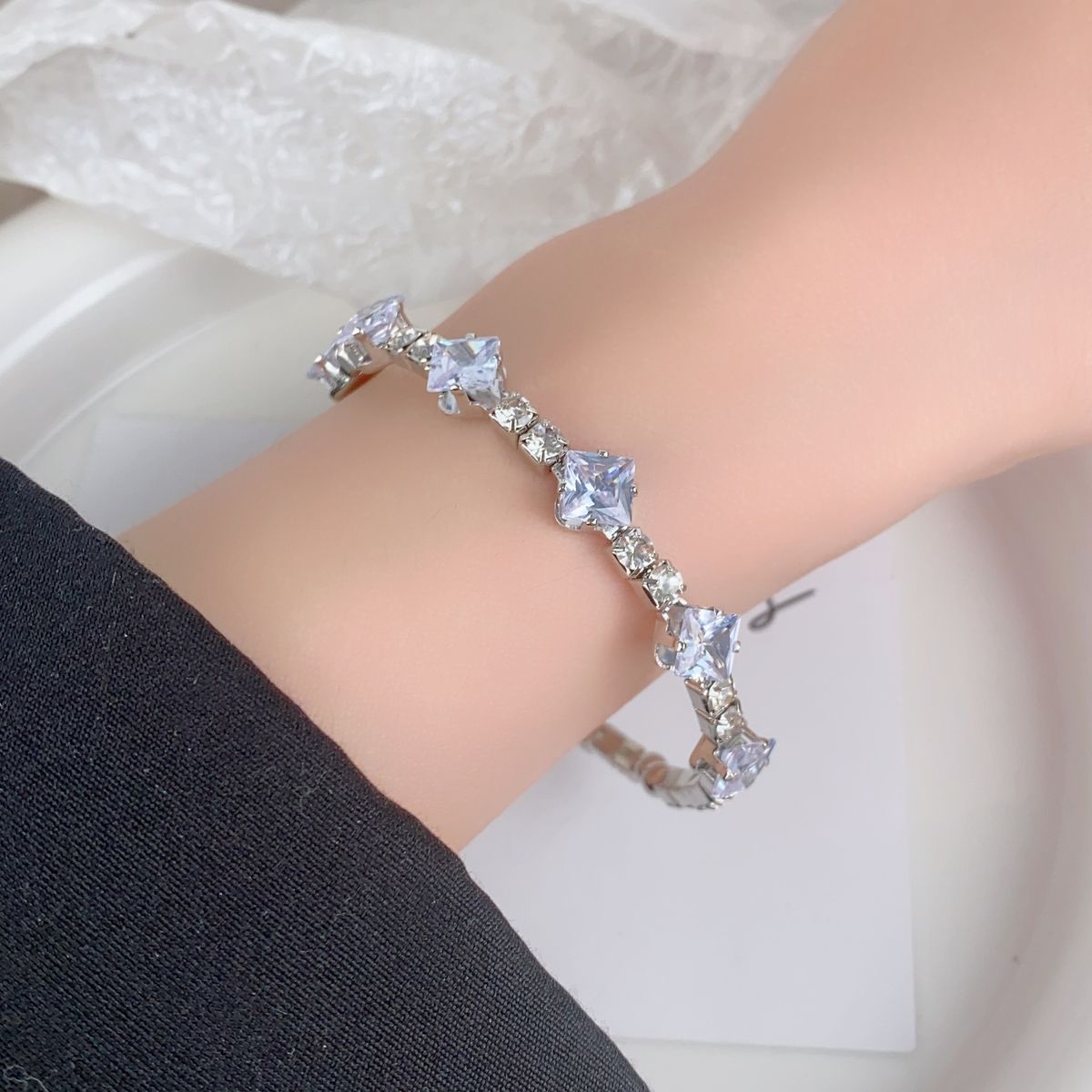 Flash New Super Immortal Simple met micro-ingelegde zirkonia, niche vol diamanten open licht luxe, trendy voor dames_voghion.com