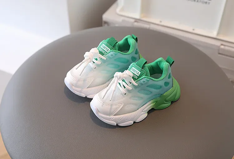 Dekliške unisex mešane barve zračne superge s platformo 2024 otroške priložnostne mrežaste lahke športne superge Cutefeet_voghion.com