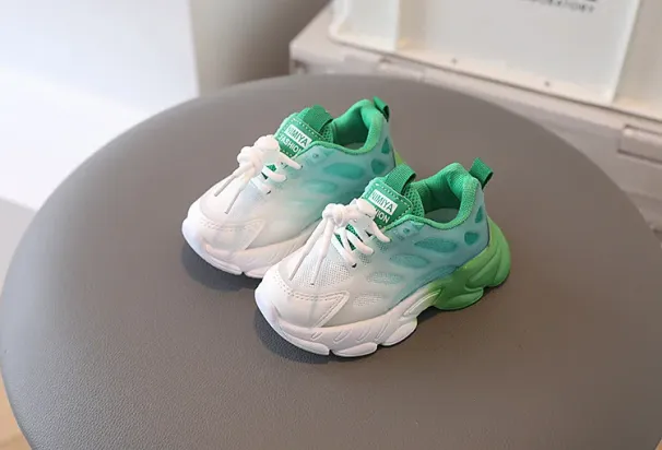 Dekliške unisex mešane barve zračne superge s platformo 2024 otroške priložnostne mrežaste lahke športne superge Cutefeet_voghion.com