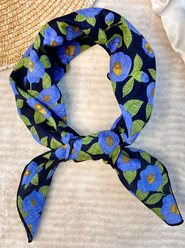 2025 Spring And Autumn New Square Scarf Dark Color Versatile 53 Elegant Pastoral Style Korean Fashion Pure Cotton_voghion.com