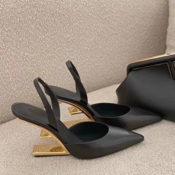 European and American solid color pointed toe open toe high heel sandals for women 2024 summer new elastic band metal heel temperament single shoes_voghion.com