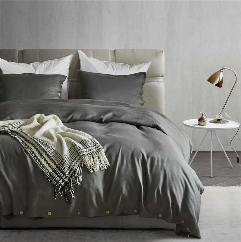 Three-Piece Bedding Set | Quilt Coverlet With Button Detail (Twin/Queen) | 90GSM Soft Microfiber Bedding For Bedroom_voghion.com