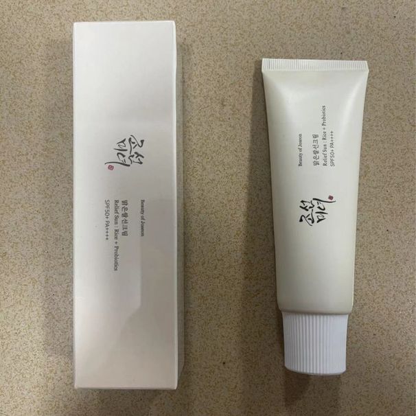 Κορεάτικη Ομορφιά Αναζωογονητική Ενυδατική Μη Λιπαρή Κρέμα Προσώπου για Λευκαντική Επιδερμίδα κατά της UV_voghion.com