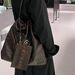 GROTTO Gele New Garbage Black Stone Hobo Vegetable Tanned Pleated Sheepskin Fashion Versatile One Shoulder Crossbody_voghion.com