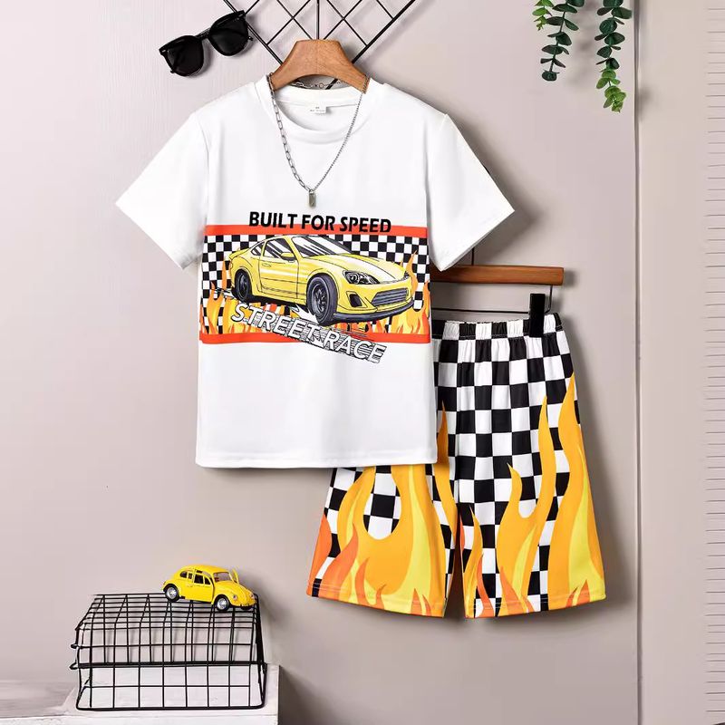 Tonåringar och killar 2024 Spring and Summer Racing Flame Printed Kortärmad T-shirt och shorts Tvådelat set_voghion.com
