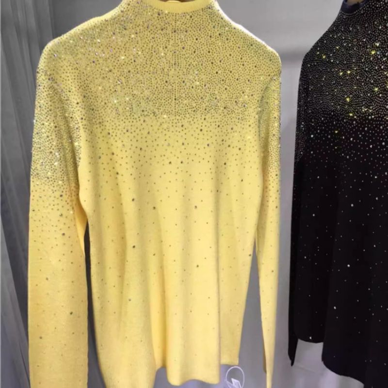 Vêtements pour femmes pull diamant chaud chemise à fond épais en tricot à col haut serré pour femmes_voghion.com