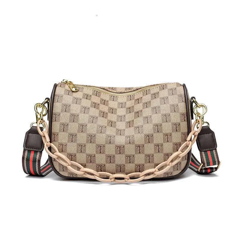luxury Shoulder Handbag Designer Chain For Bags Women Beach Crossbody Bag_voghion.com