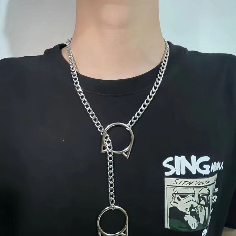 Vendo collana a catena cubana fatta a mano in stile punk con anello largo a forma di Y_voghion.com