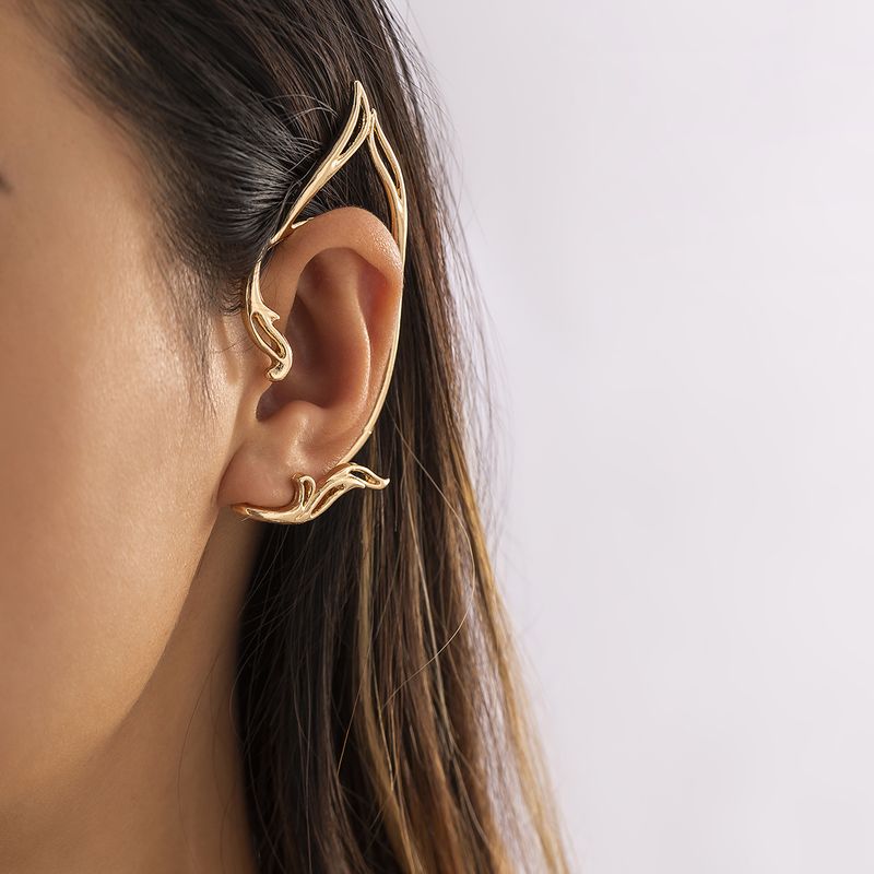 Women Earrings Gold Earrings Minimalist Personality Hollow Cat Sweet Cool Contour Clip Niche Non-Pierced Versatile Elf Ear Hook Earrings_voghion.com