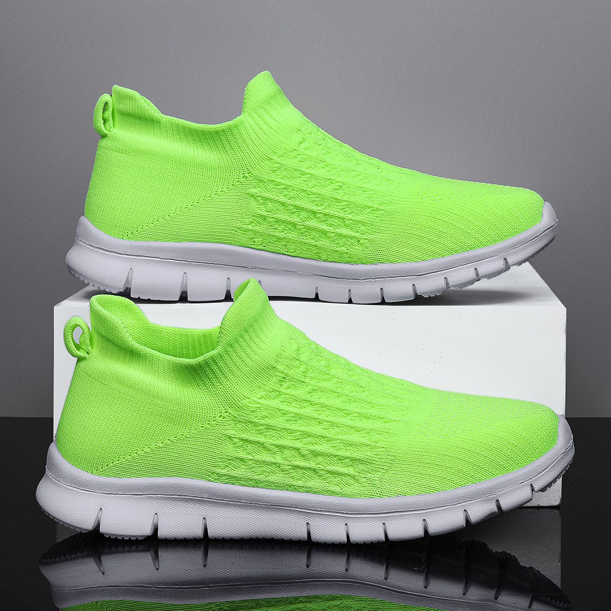 Scarpe da ginnastica traspiranti da donna taglie forti, slip-on, comode e comode_voghion.com