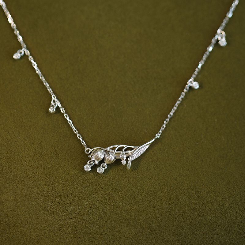 2023 Neue "Valley Lily of Rings" Suzuki Halskette ist dynamisch um den Hals gestaltet, mit einem Schlüsselbein_voghion.com