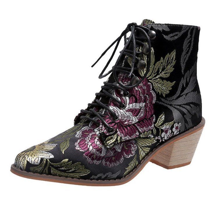Autumn and winter new ethnic style embroidery boots female explosive models_voghion.com