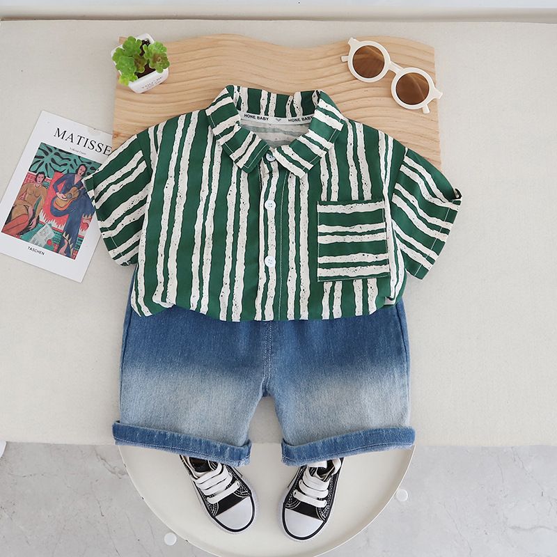 Koreaanse editie 2024 voor kinderen, westerse stijl, jongens en meisjes, set met verticale strepen, zomerkleding, nieuw shirt met korte mouwen_voghion.com
