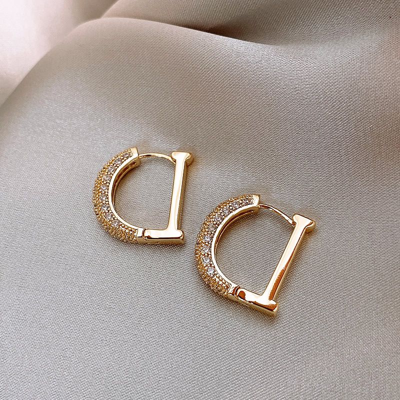 Women's accessories Diamond set simple temperament design sense trend earrings earrings_voghion.com