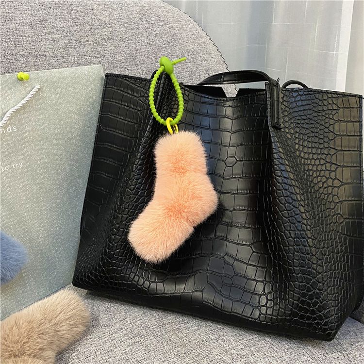 Täsch Charm Twist Knot Anhänger Séiss Meedchen Séissegkeetsfaarweg Plüsch Auto Schlësselanhänger Täsch Anhänger Handyhülle Accessoiren Kaddo_voghion.com