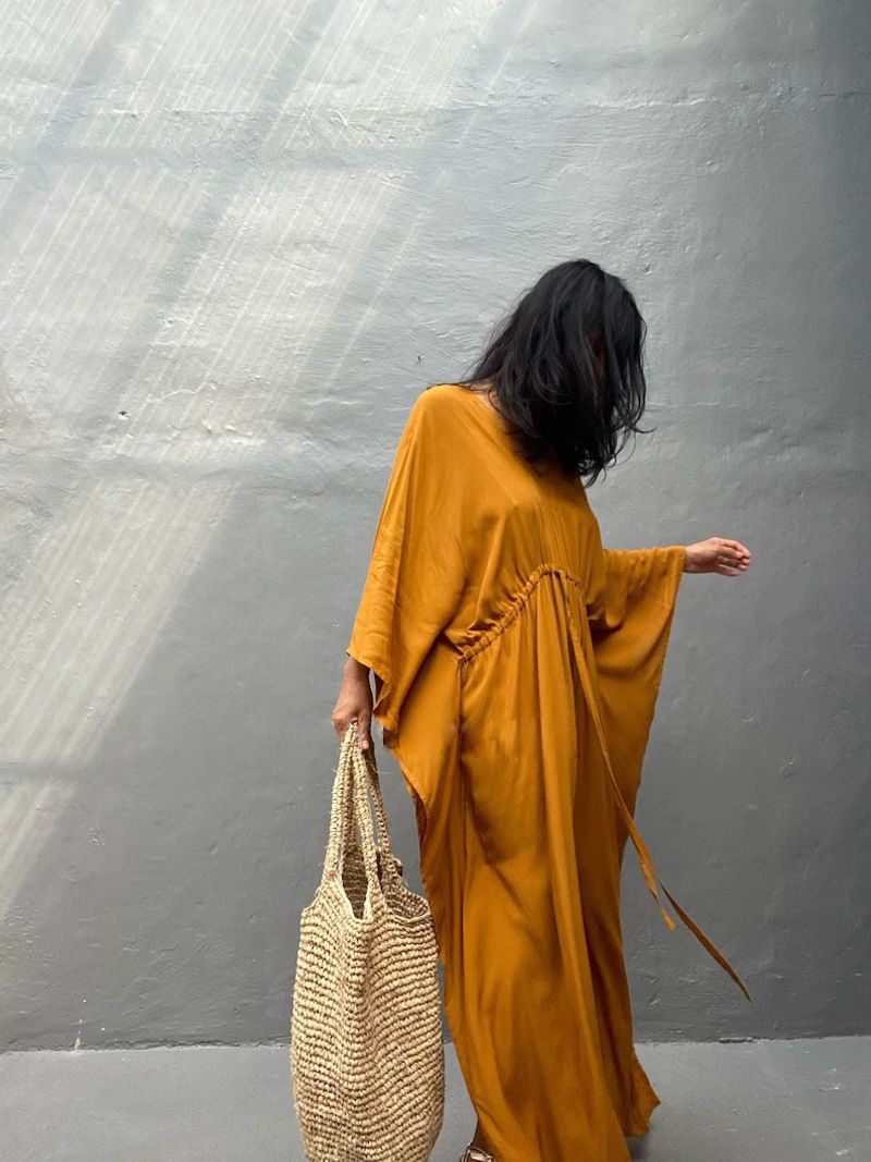 Leichtes Strandkleid aus Viskose für Damen – Sonnenschutz-Wickelkleid mit langen Ärmeln und Kordelzug, lockere Passform in Übergröße, für Badebekleidung_voghion.com