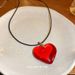 Collana con ciondolo in vetro rosso con scritta "Love", semplice e personalizzata, nuova e versatile, per donne._voghion.com