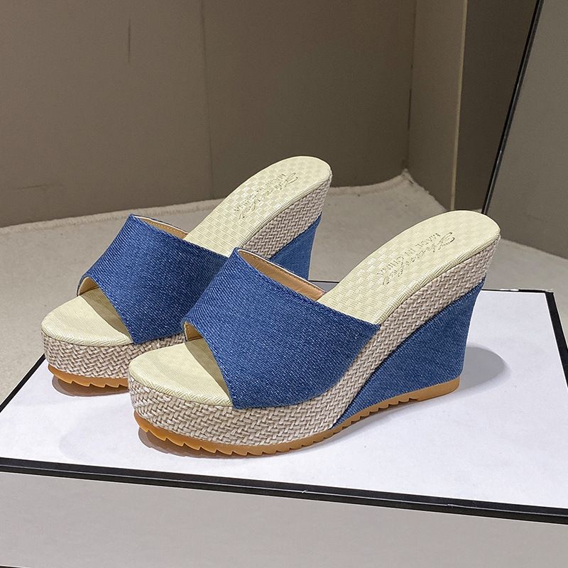 New denim flip-flops with thick soles, line and fish mouth_voghion.com
