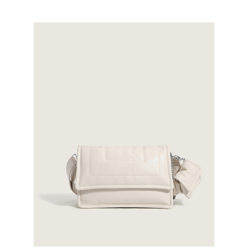 2022 Spring/Summer New Fashion High-End Crossbody Women's Niche Underarm Cloud Large Capacity Tote Bag_voghion.com