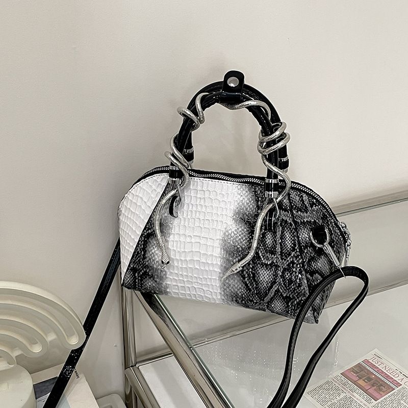Stilvolle Krokodildruck Persönlichkeit Retro Hand Crossbody Shell Damentasche_voghion.com