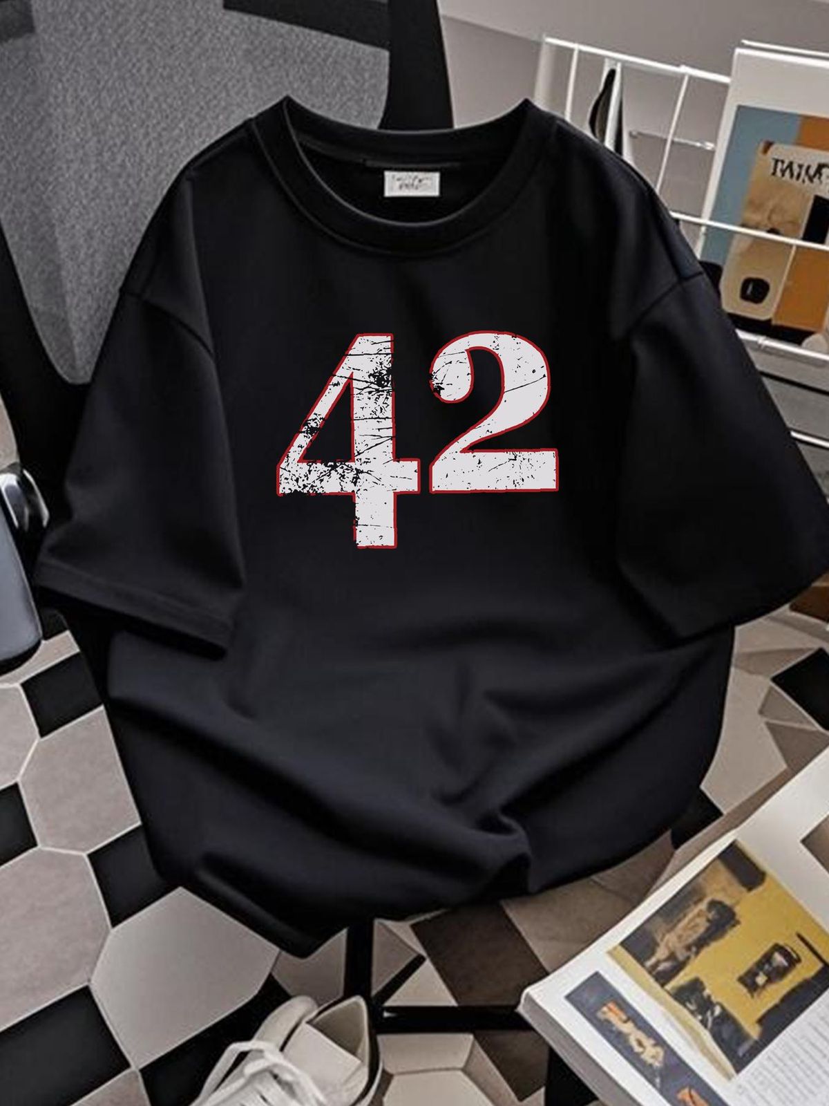 T-shirt 42 Le guide des numéros de l'auto-stoppeur pour la réponse Galaxy Fun Geek Nerd Mode Décontracté Été Respirant Élégant Étiré Légèrement Homme_voghion.com