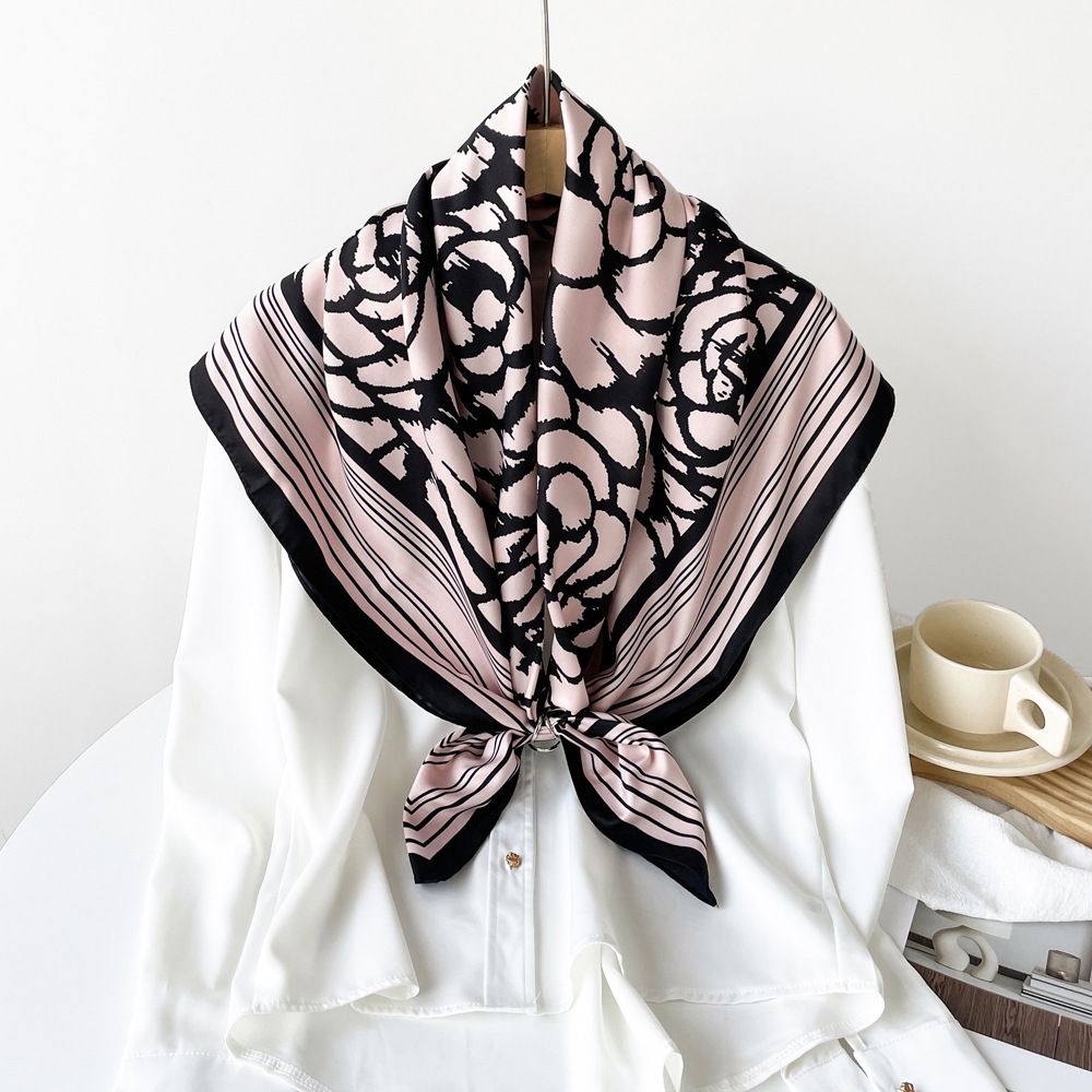 2024 Nytt 90 kvadrat rosedesign sommer tynt lett pustende solkremsjal silkeskjerf_voghion.com