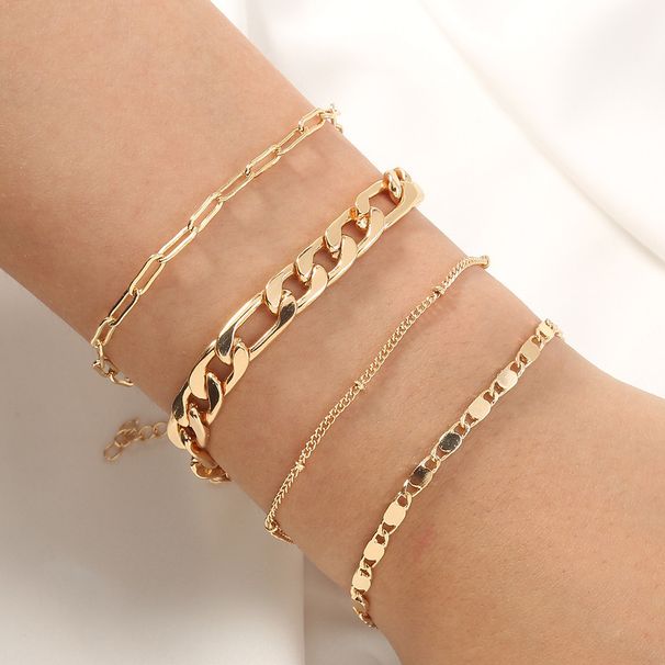 Perlenbesetzte mehrschichtige Reisperlen mit eingelegten Diamanten und fünfschichtigem Armbandset_voghion.com