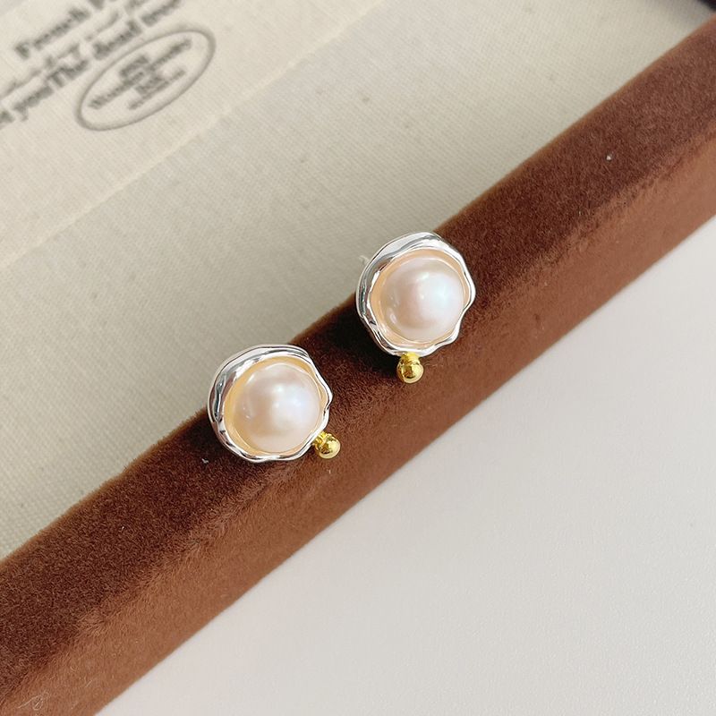 Boucles d'oreilles en perles d'eau douce Tiqi en argent pur à texture irrégulière, version coréenne, style Ins simple_voghion.com