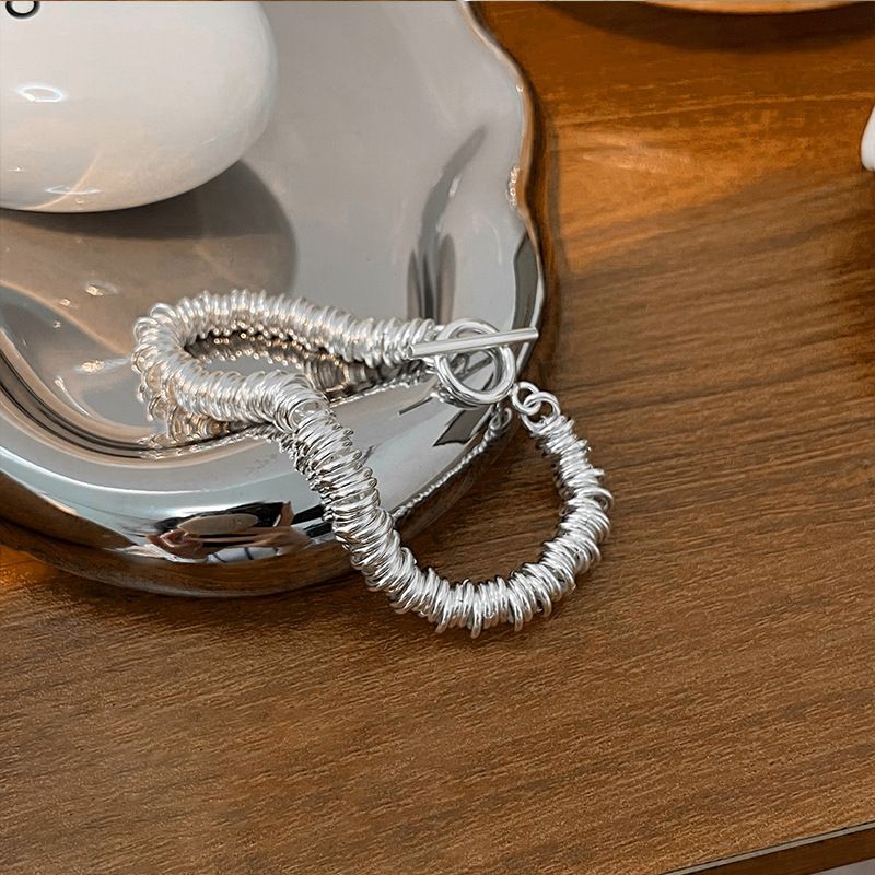 Braccialetto a cerchi intrecciati in stile coreano con fibbia in argento S per donna, pesante, con temperamento hip hop_voghion.com