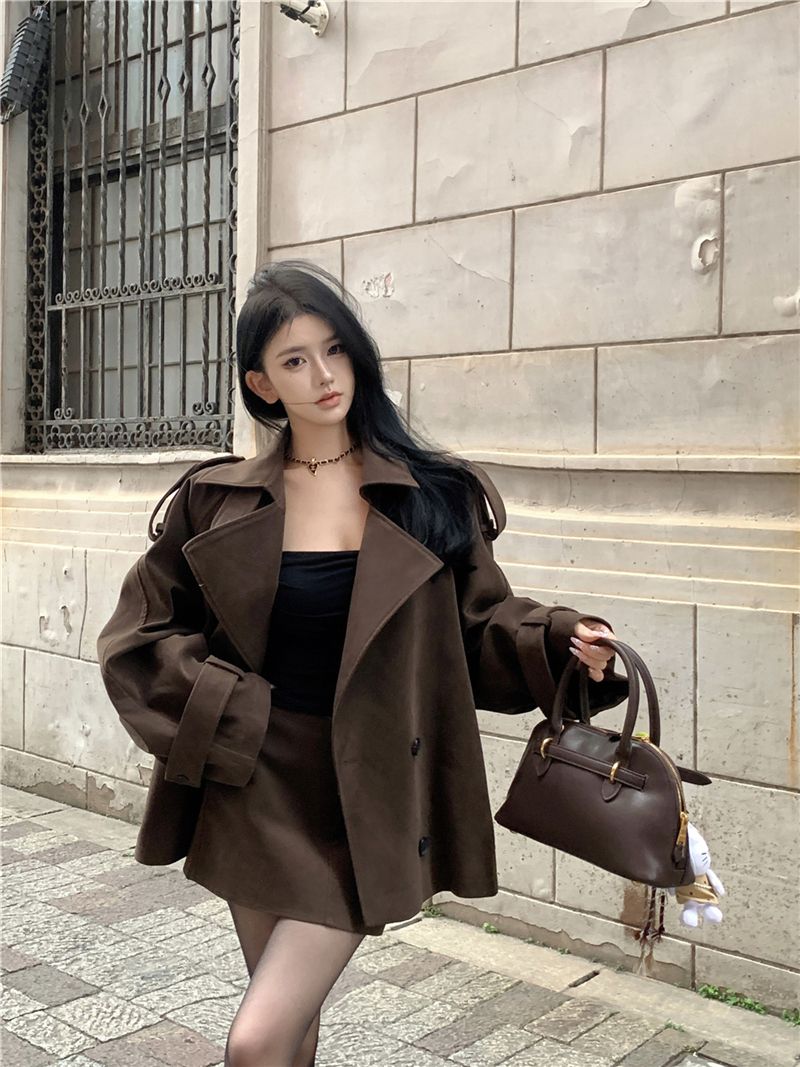 Veste coupe-vent en daim marron pour femme, nouveau style automne-hiver, avec une coupe décontractée et ample, dégageant un sentiment de_voghion.com