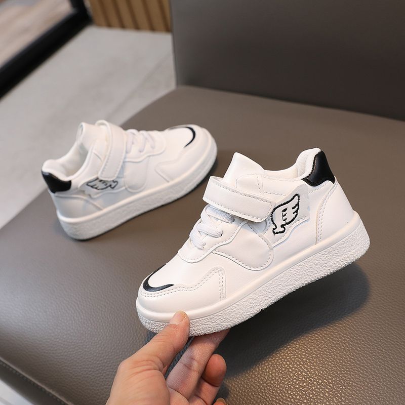 Mother & kids New Girls' Shoes Spring and Autumn Leather Casual Shoes One-piece Dropshipping Eco-Friendly Material Girls' Sports Shoes_voghion.com