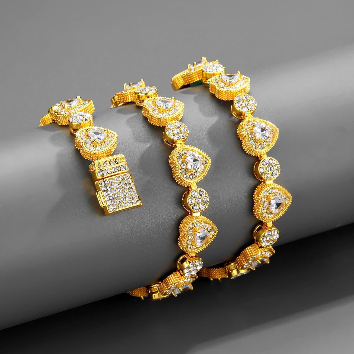 Personalità della moda catena cubana amore pieno diamante roccia zucchero catena oro argento collana alla moda_voghion.com