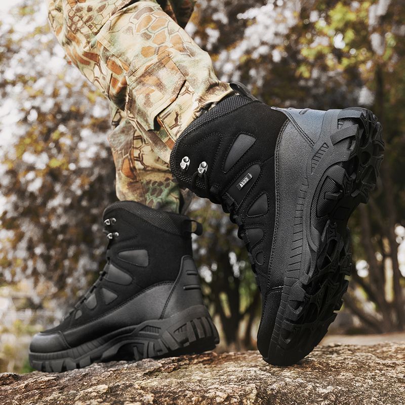 High-Top Herren Outdoor Schnürstiefel Atmungsaktiv Bequeme Freizeitstiefeletten Herren Rutschfeste Stoßdämpfung Atmungsaktive Kampfstiefel Herren_voghion.com