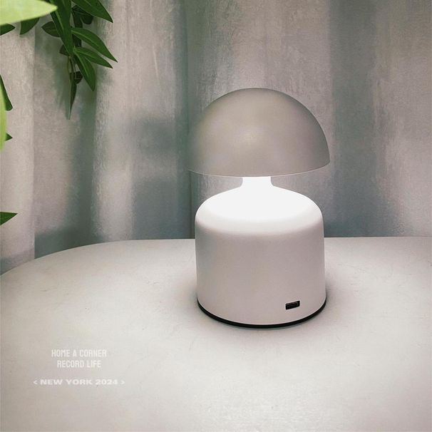 Tavolino scandinavo a forma di fungo - Lampada da comodino di design multicolore con dimmer_voghion.com