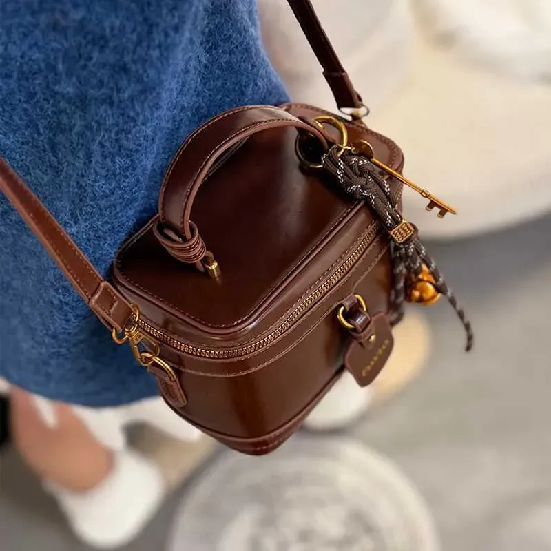 Teksturowana damska skórzana torba typu crossbody z solidną klapą, mini-torba typu box messenger, uniwersalna, swobodna, miękka torba na ramię z pu_voghion.com