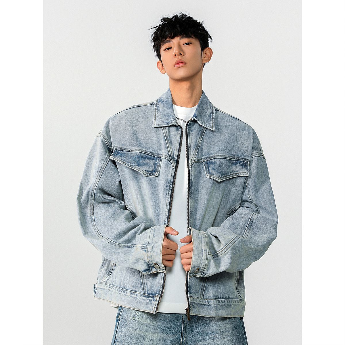 Amerikanische blaue Jeansjacke für Herren, neuer Frühlingsstil, strapazierfähige gewaschene Reversjacke, modisches und cooles Oberteil_voghion.com