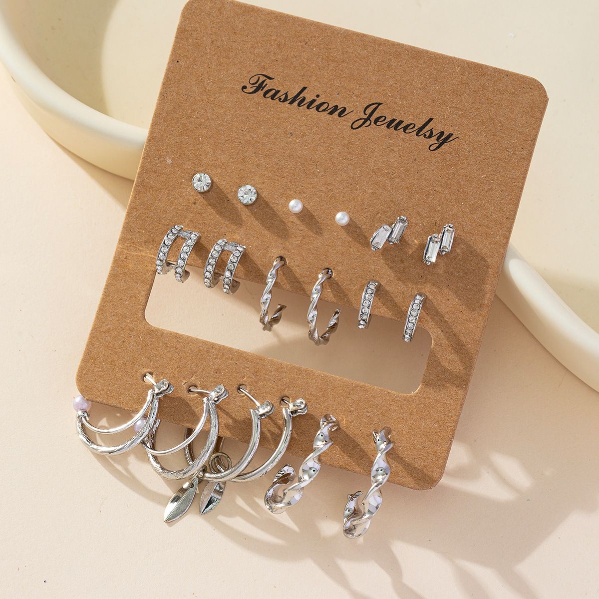 Set di gioielli da donna, alla moda, di alta qualità, in oro e argento, con grandi orecchini a croce di perle, più paia di orecchini da donna._voghion.com