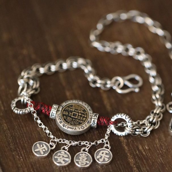 Cavigliera da donna con motivo fantasma di montagna e pace, design unico, bracciale con perline intrecciate in corda rossa e bottone in argento._voghion.com