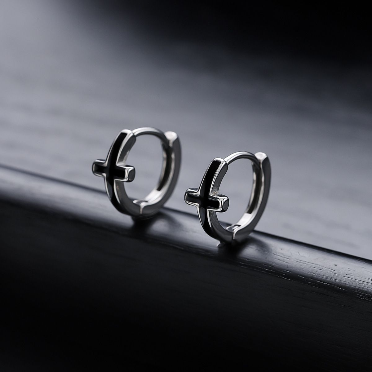 Cross Made Of Titanium Steel That Never Fades, With A Cool Fashionable Design. Exquisite Earrings For Women, High-end_voghion.com