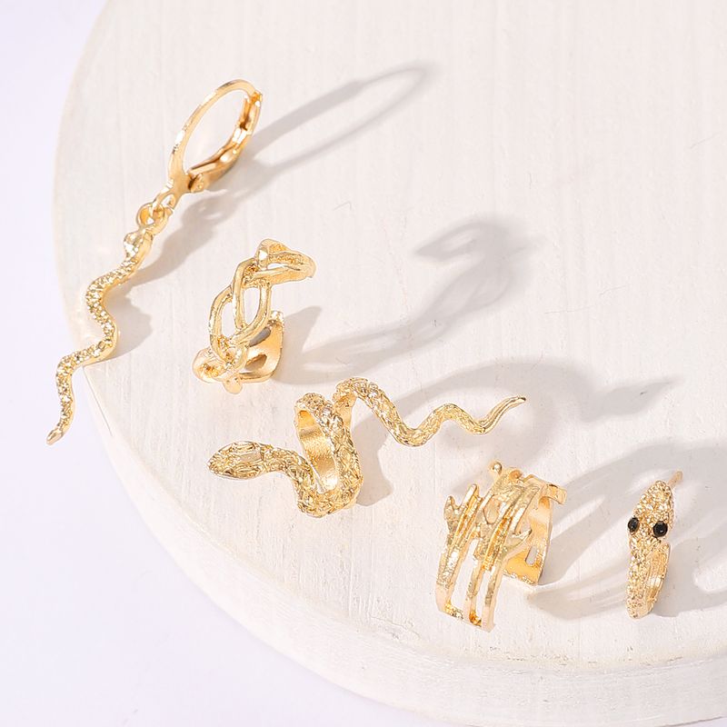 Fashionable Minimalist Snake Leaf Five Piece Set With Clips, No Holes, Studs, Earrings, And Ear Bone Clips For Women_voghion.com