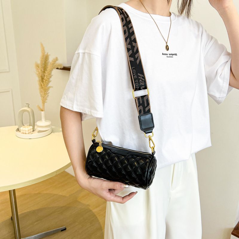Borsa piccola squisita da donna in morbida pelle, tracolla larga alla moda e alla moda, nuova borsa a tracolla singola, 2024_voghion.com